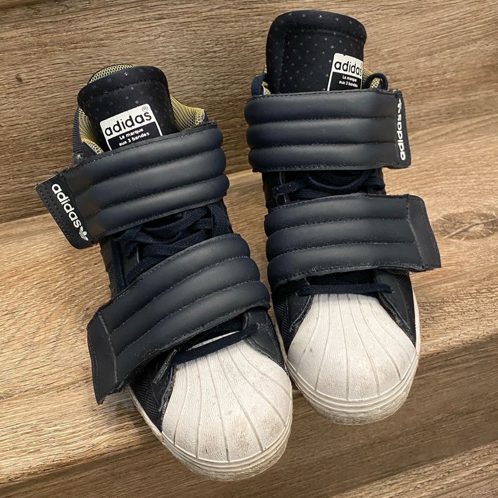 Adidas sneakers - Picture 2 of 3